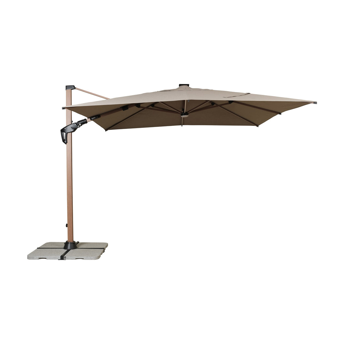 Trattoria parasoll i beige med trelook-mast og integrert LED