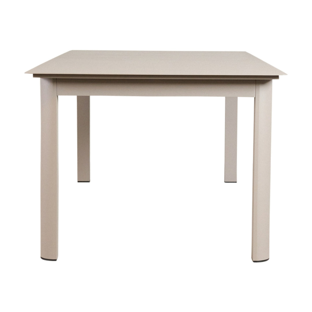 Bilbao spisebord i taupe, matt bordplate i aluminium sett ovenfra.