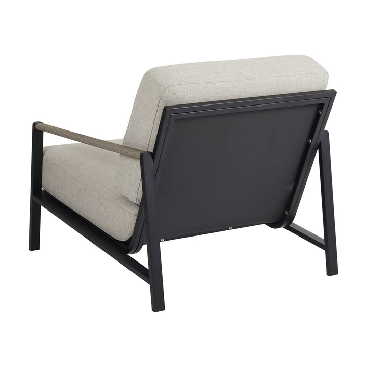 Brafab Lyra hagestol sett bakfra, sort ramme med beige puter og sort netting i ryggen mot hvit bakgrunn