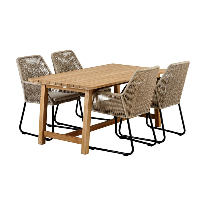 Brafab Midway spisestoler i beige flettet tau rundt teakbord med treplate