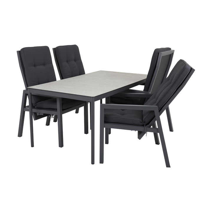 Brafab Newfort spisestol i antrasitt, spisegruppe med fire stoler rundt bord med lys steinplate