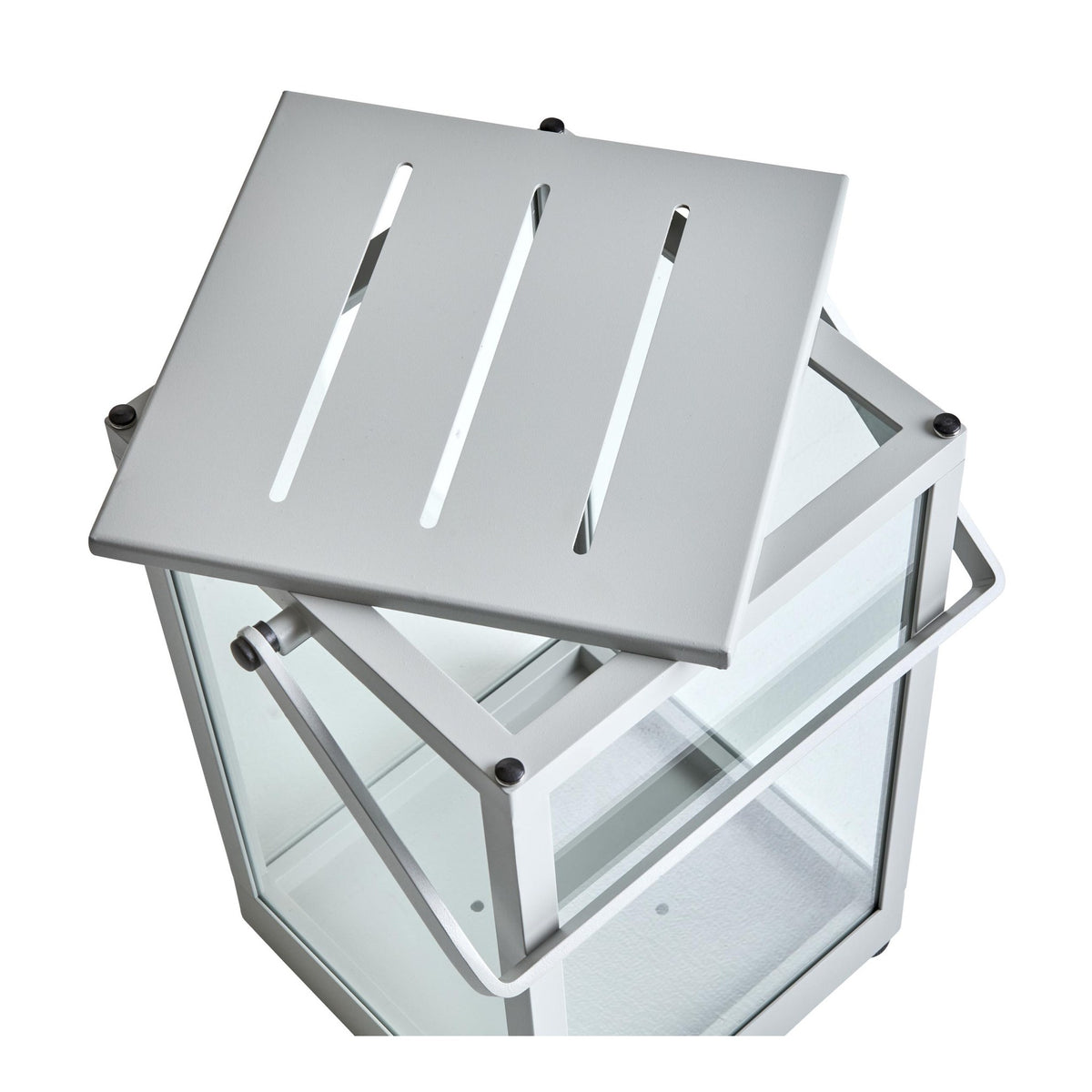 Brafab Belfort lyslykt i lys grå aluminium med spilelokk og glassider, sett ovenfra