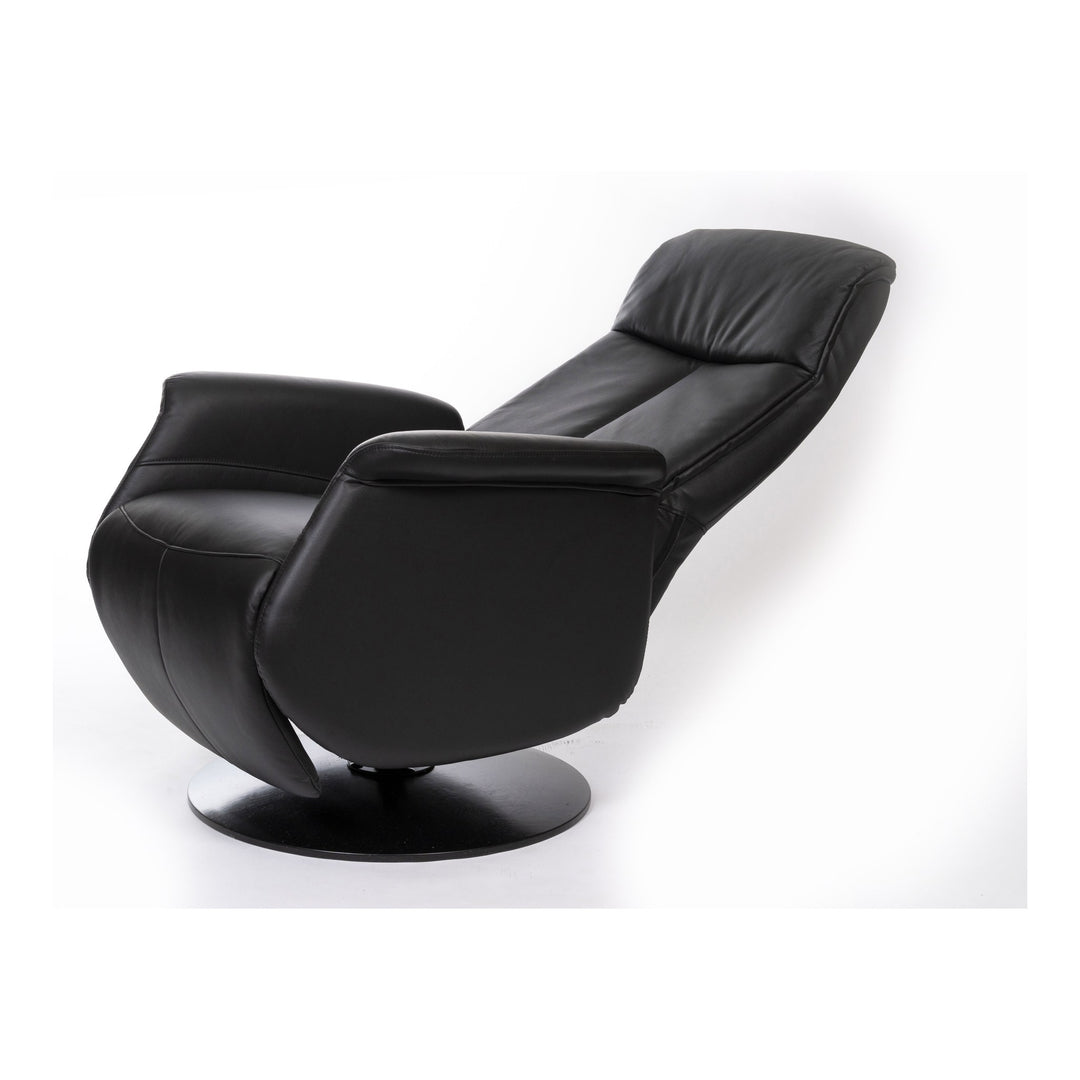 Kiel reclinerstol i sort hud/pvc, tilbakelent med svingbar rund sokkel mot hvit bakgrunn