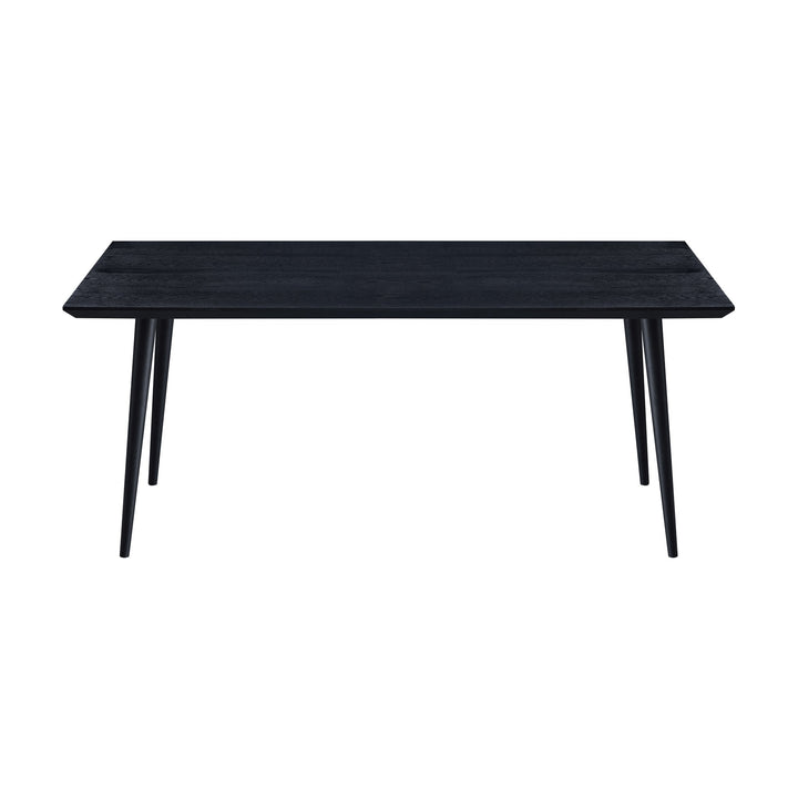 Trend spisebord i sort, 180 cm, med koniske ben sett forfra mot hvit bakgrunn