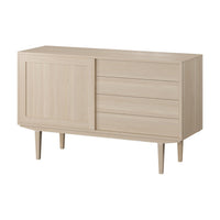 Bredde: 130cm