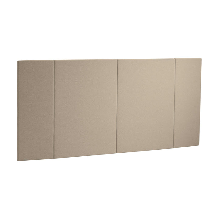 Svane Luxembourg sengegavl i sandfarget stoff med fire polstrede paneler