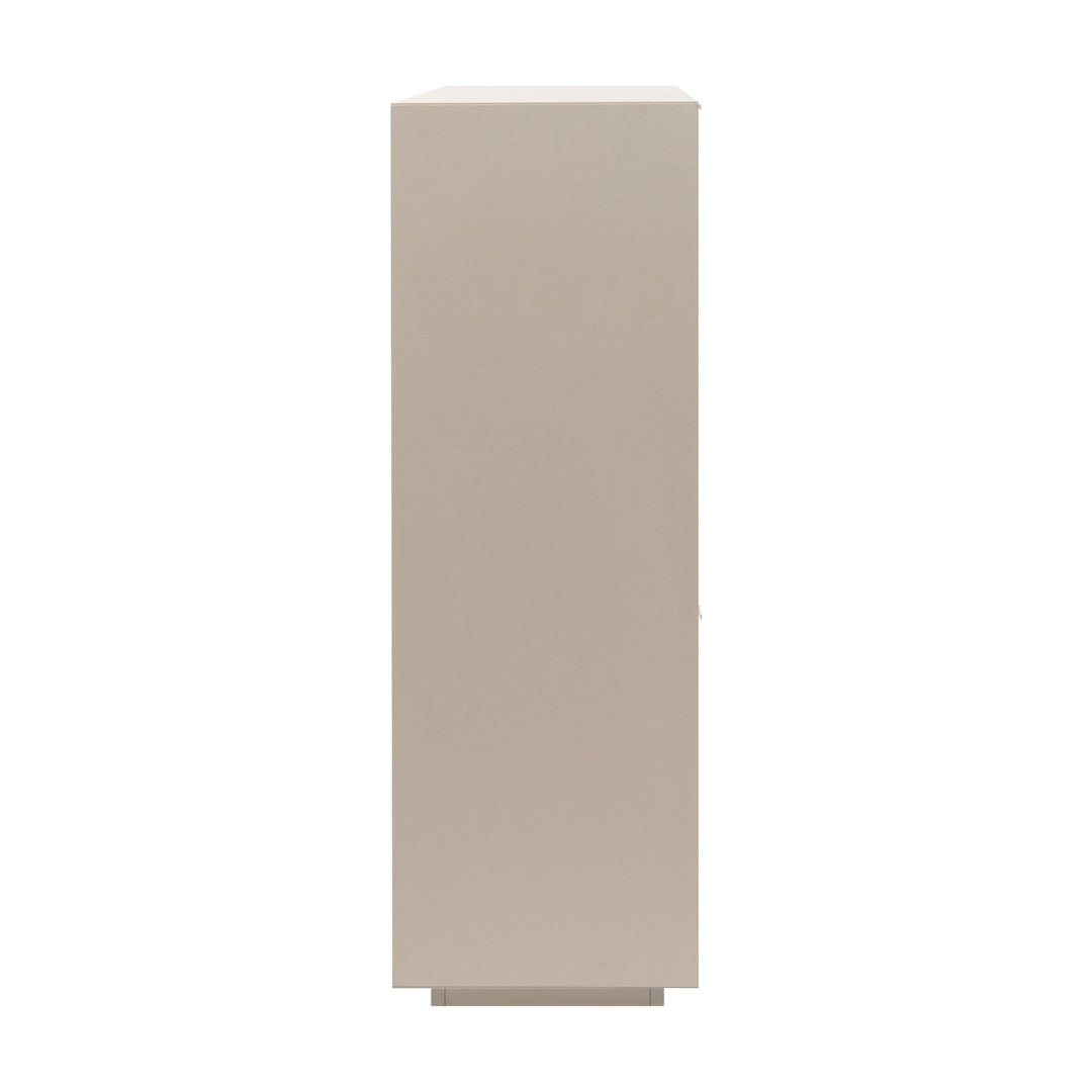 Sivas skap i beige sett fra siden, høy og smal modell