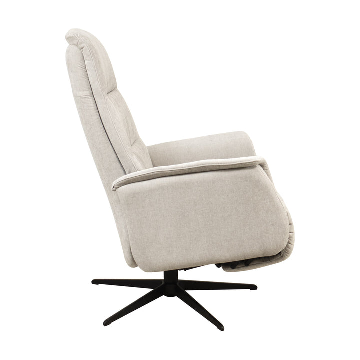 Hjort Knudsen Slimline reclinerstol i lys grå stoff, sett fra siden med høy rygg og sort kryssfot