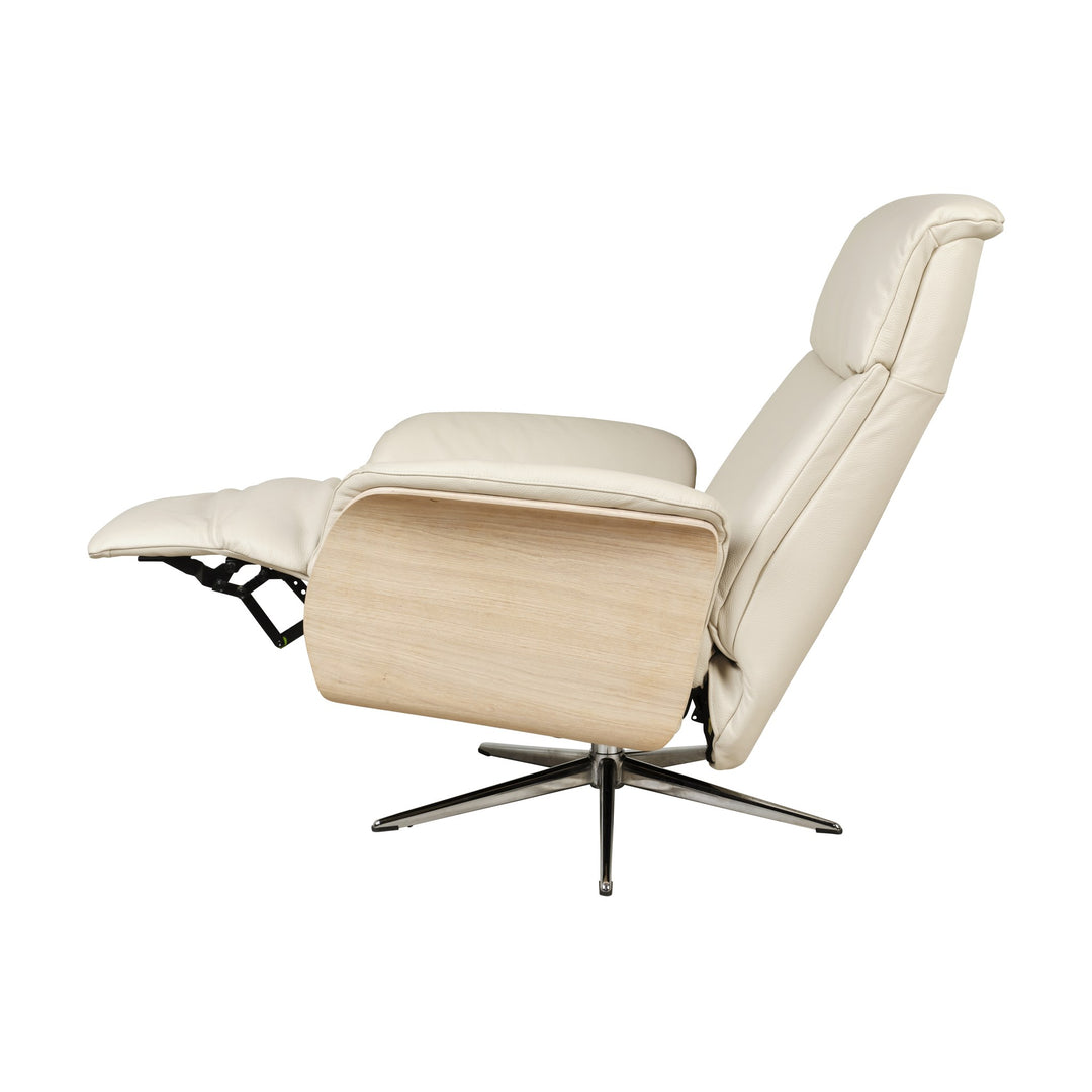 Hjort Knudsen 8295 Superior lenestol i offwhite skinn med eikeskall, utfelt fotstøtte, fra siden