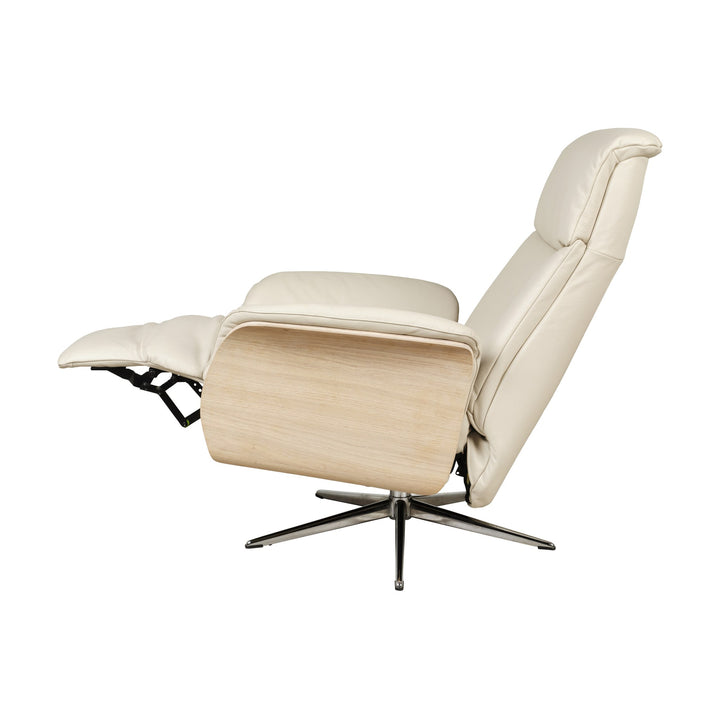 Hjort Knudsen 8295 Superior lenestol i offwhite skinn med eikeskall, utfelt fotstøtte, fra siden
