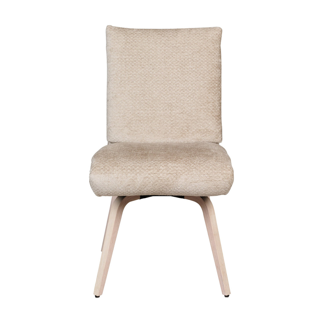 Hjort Knudsen 9267 spisestol i beige chenille med løs ryggpute og lyse trebein, sett forfra.