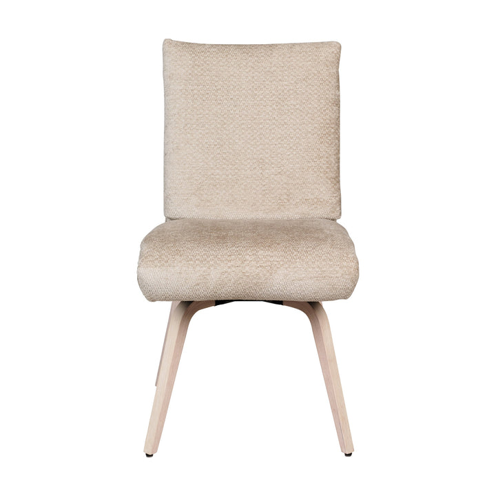 Hjort Knudsen 9267 spisestol i beige chenille med løs ryggpute og lyse trebein, sett forfra.