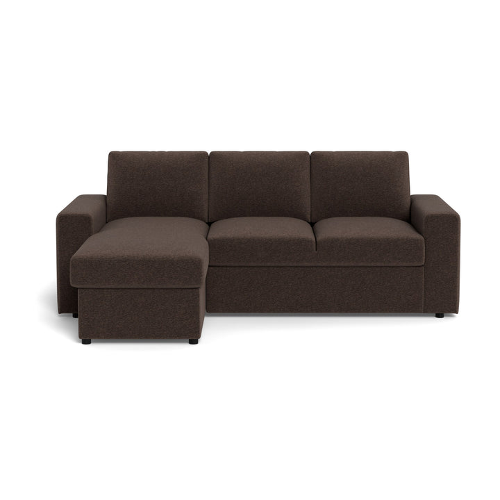 Conan sovesofa i mørkebrunt stoff med venstrevendt sjeselong, sett forfra