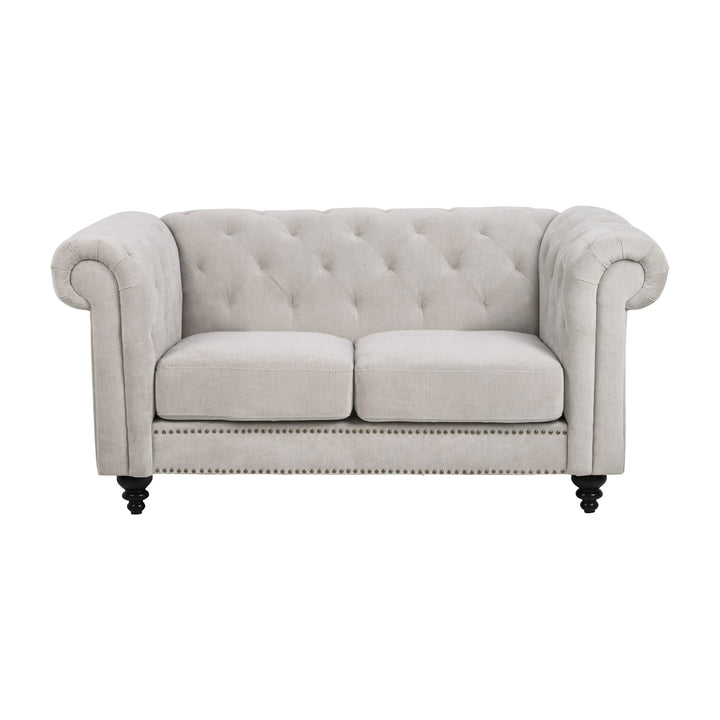 Charlietown sofa i beige linstoff med chesterfieldsøm og naglebånd