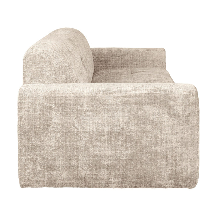 Columbia 3-seter sofa i lys beige chenille, sett fra siden med myke armlener