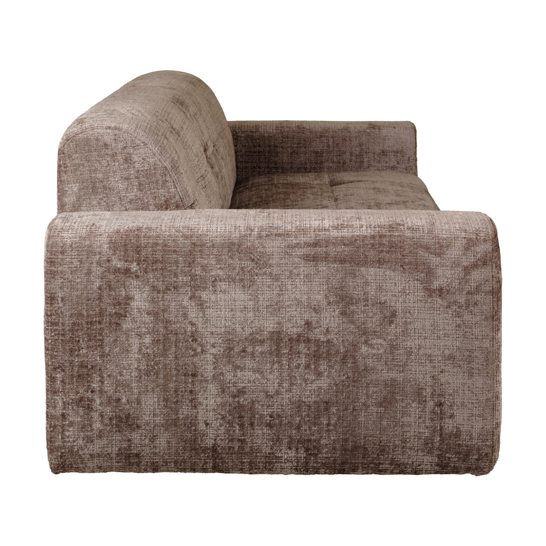 Columbia 3-seter sofa i gråbrun chenille, sett fra siden med myke armlener