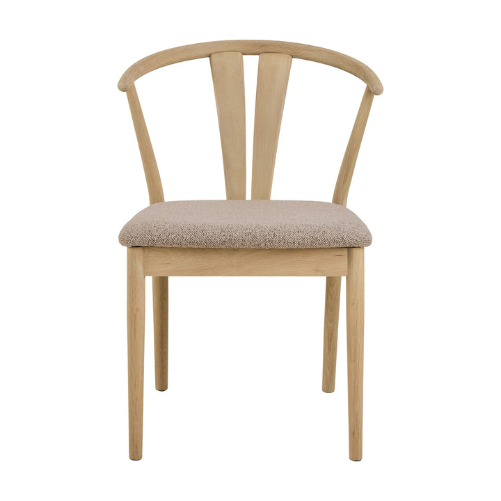 Dante spisestol i lys eik med beige bouclé-sete, sett forfra