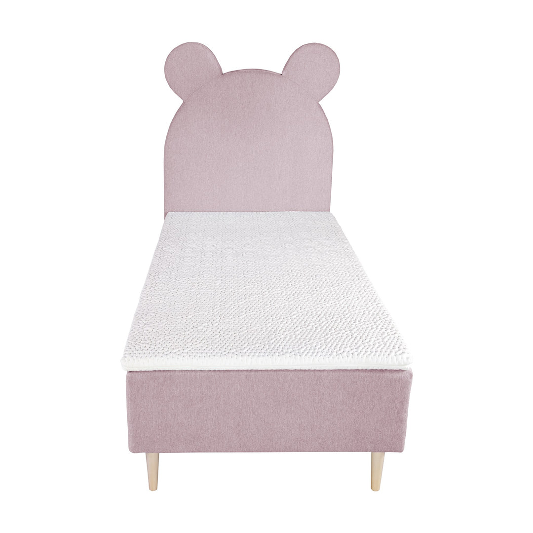 Asleep Teddy rammemadrass i rosa med søte bjørneører på sengegavlen, sett forfra mot hvit bakgrunn
