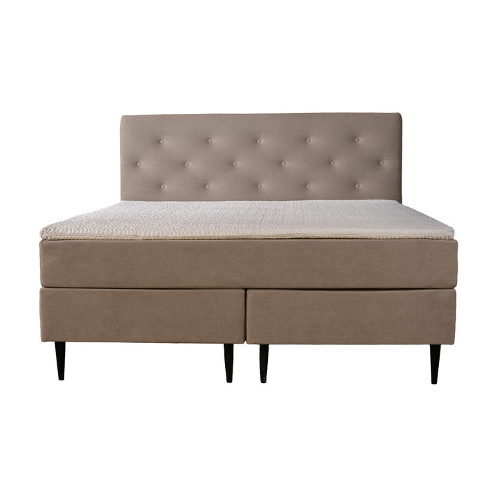 Asleep Venus kontinentalseng i beige med knappet gavl og hvit overmadrass, sett forfra