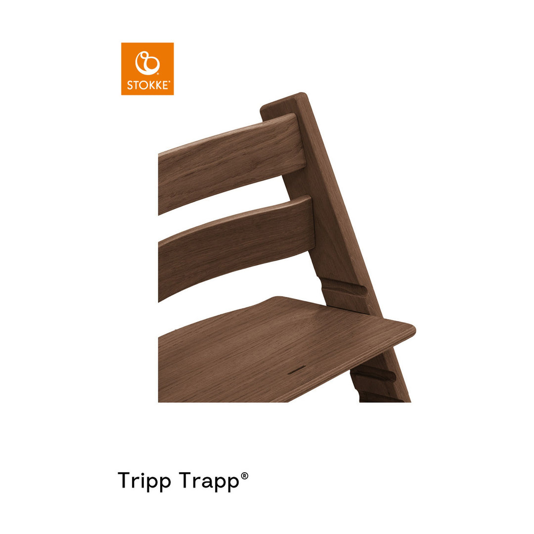 Stokke Tripp Trapp® stol i eik, varm brun, nærbilde av rygg og sete