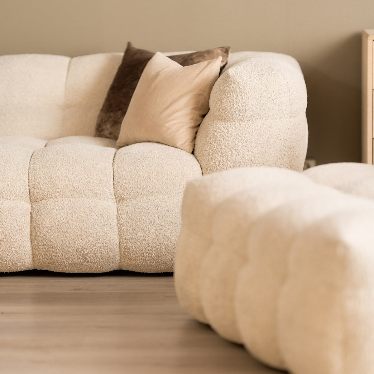 Troels Michelin Pall, abriamo beige – miljøbilde