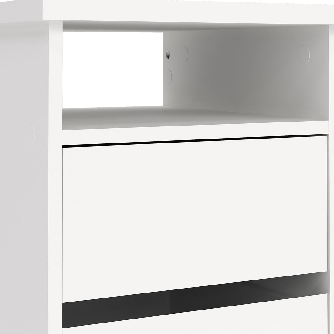 Function Plus 3 skrivebord i hvit høyglans, nærbilde av åpen hylle og skuffefront