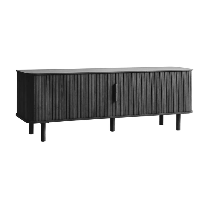 Cavo TV-benk i sort eik med rillede skyvedører og runde ben, sett forfra mot hvit bakgrunn.