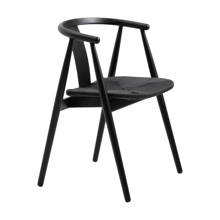 Relate spisestol i sortbeiset eik med flettet sete