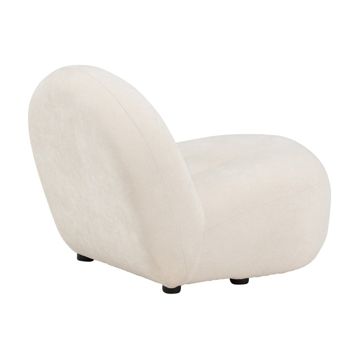 Omaha loungestol i lys beige chenille sett fra siden mot hvit bakgrunn