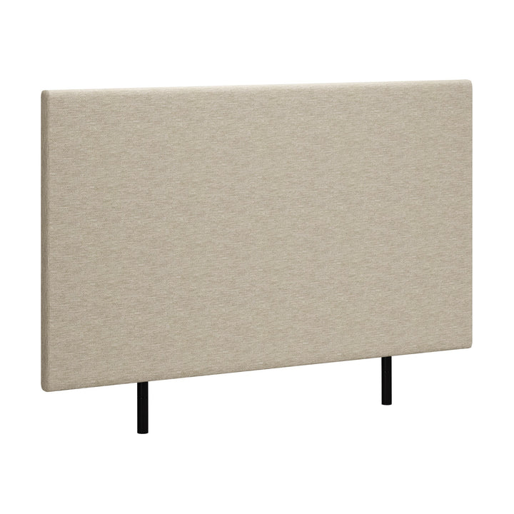 Wonderland W300 sengegavl i beige med løs nakkepute og svarte metallben