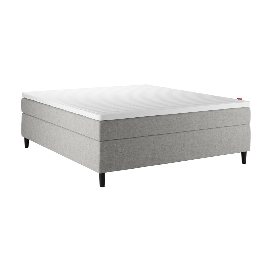 Wonderland Medley kontinentalseng i lys grå stoff