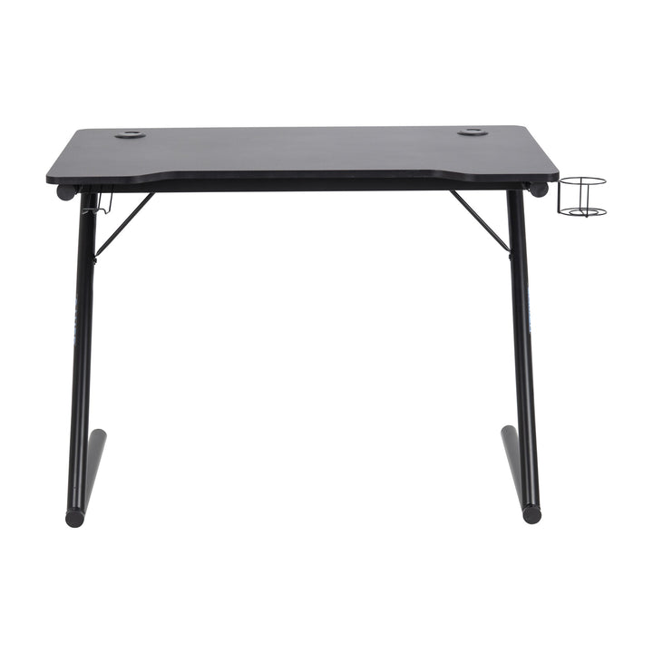 Trooper gamer bord i svart sett forfra, med Z-ben og koppholder, mot hvit bakgrunn