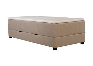 Asleep Luna Rammemadrass